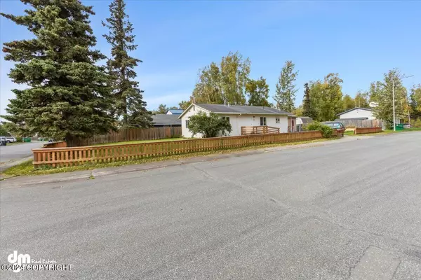 3241 Tarwater AVE, Anchorage, AK 99508