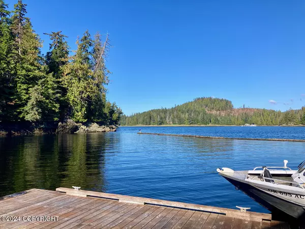 Thorne Bay, AK 99919,NHN Floathouse