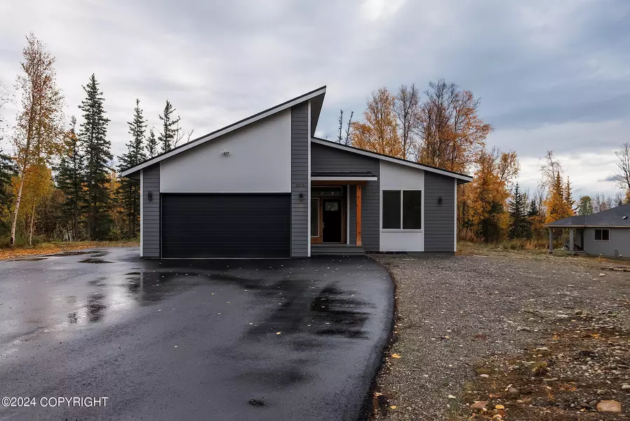 2215 N Willow DR, Wasilla, AK 99654