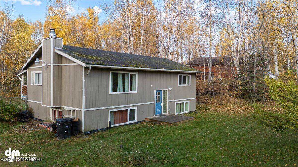 2200 N Gwene LN, Wasilla, AK 99654