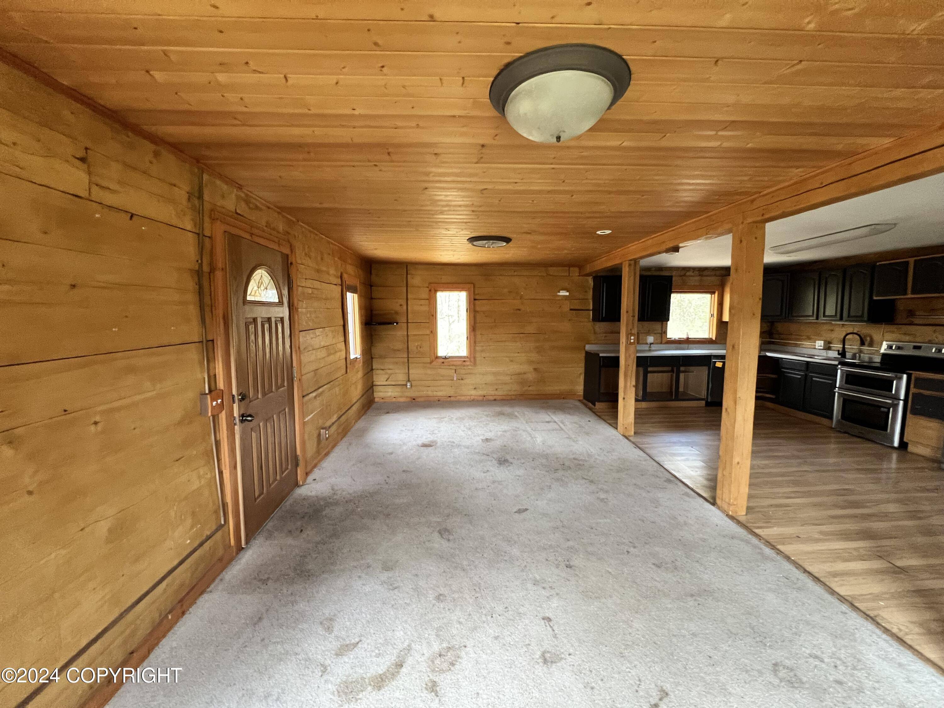 Wasilla, AK 99654,8265 S Ira DR