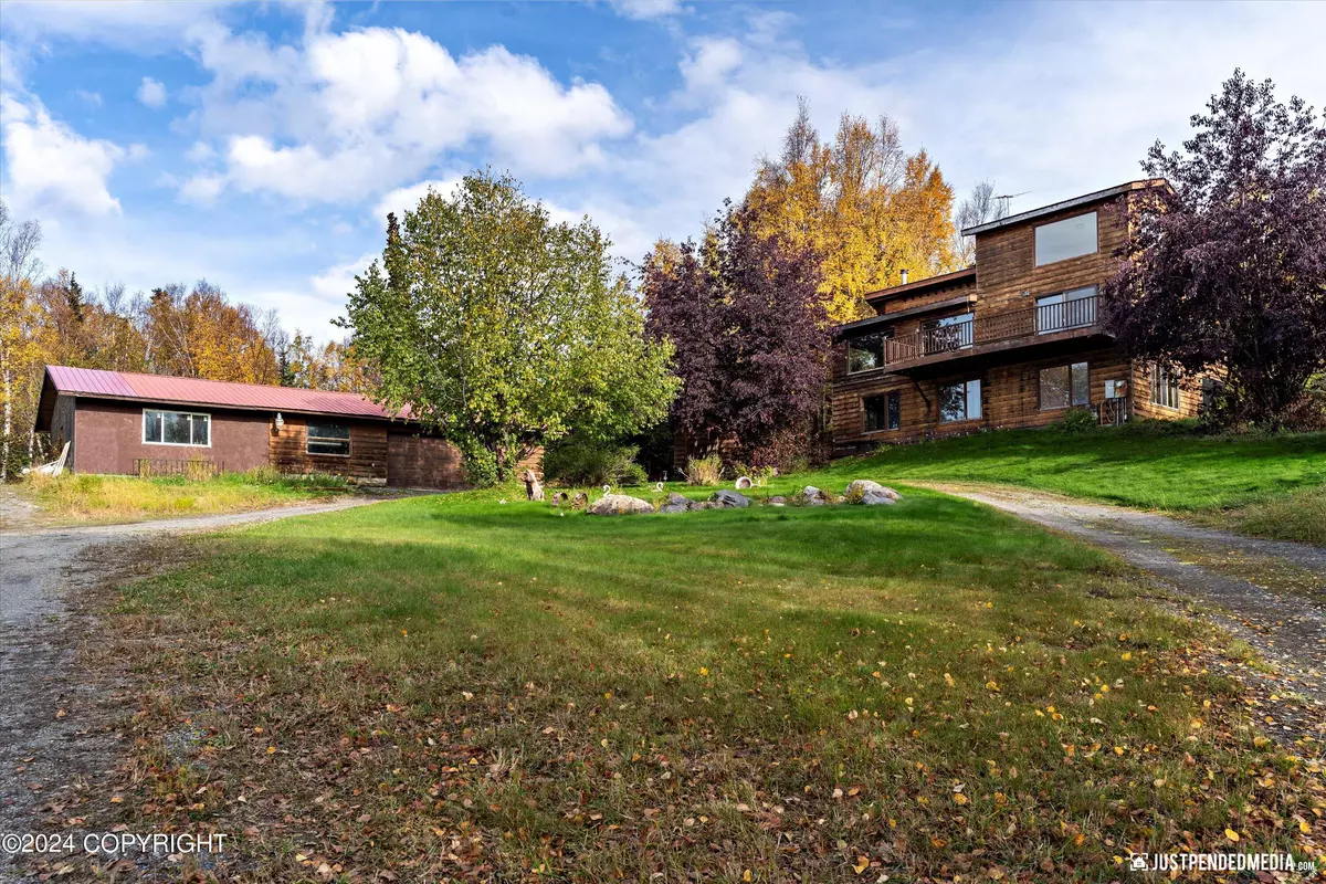 Anchorage, AK 99516,5401 Riverton AVE