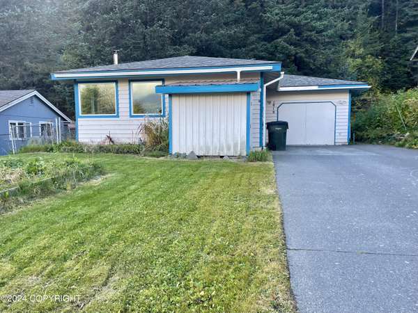 1919 Dora WAY, Seward, AK 99664