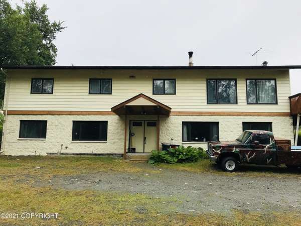 16169 E Smith RD #1, Palmer, AK 99645