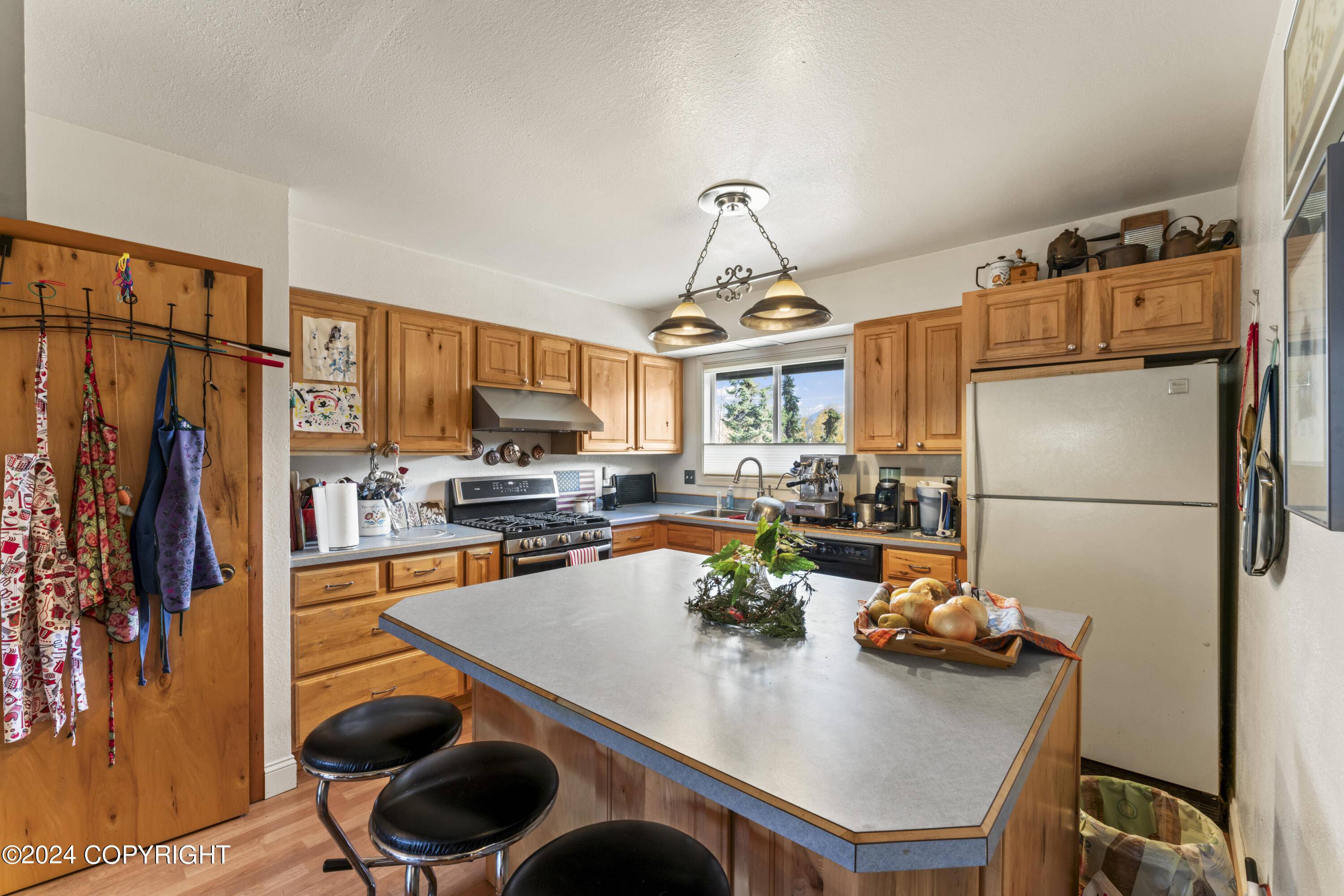 Anchorage, AK 99504,3630 Burl CT #107