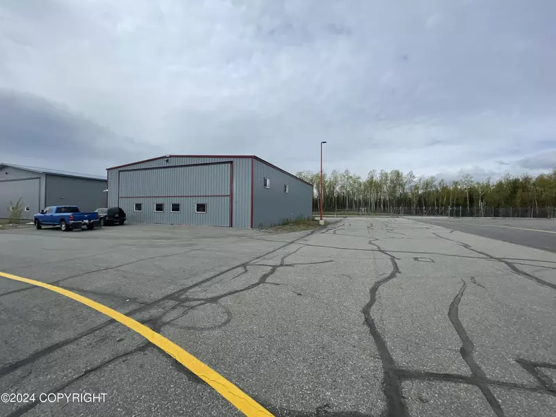 4110 W aviation AVE #14, Wasilla, AK 99654