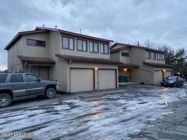 7820 Mayfair DR, Anchorage, AK 99502