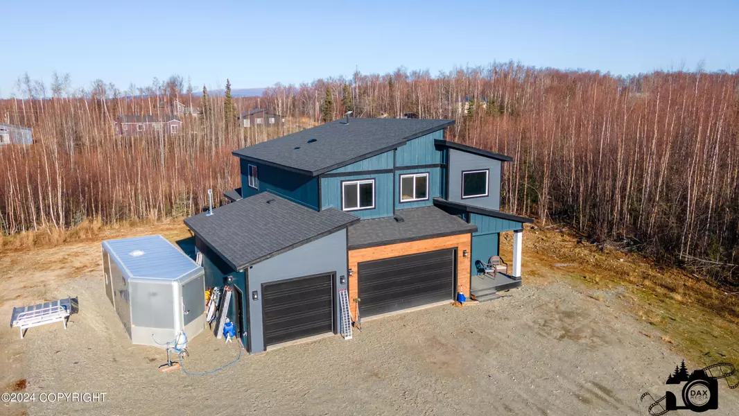 4633 S Preston Hills DR, Wasilla, AK 99623