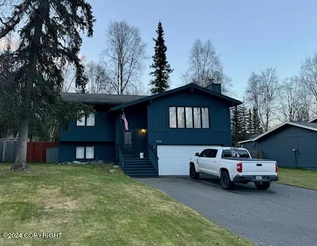 Eagle River, AK 99577,17546 Laoana CIR