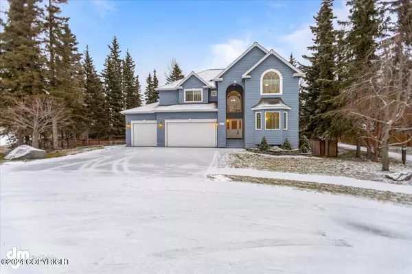 9017 Snowy Owl CIR, Anchorage, AK 99507