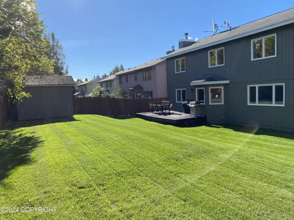 Anchorage, AK 99516,11639 Brookhill CT