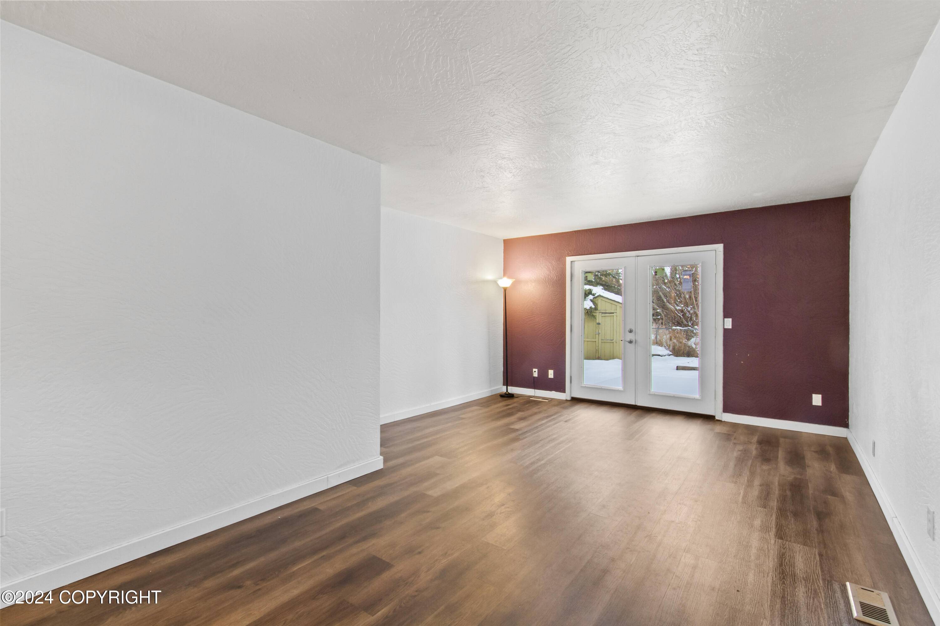 Anchorage, AK 99507,3221 Doil DR