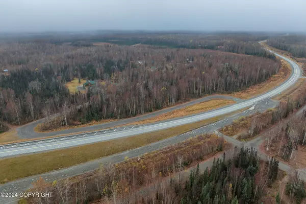 Talkeetna, AK 99676,45765 S Jassue DR