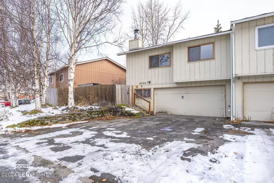 8920 Pioneer DR, Anchorage, AK 99504