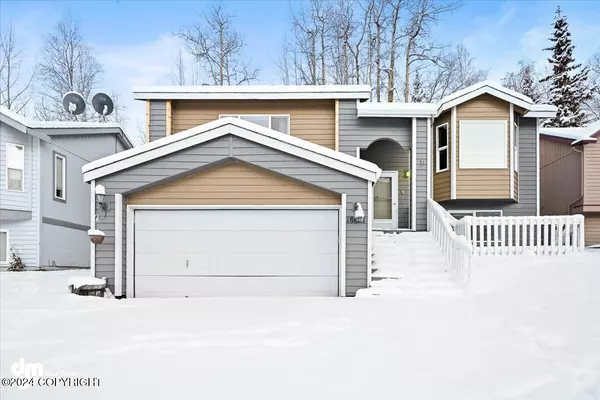 18621 Gibens CIR, Eagle River, AK 99577