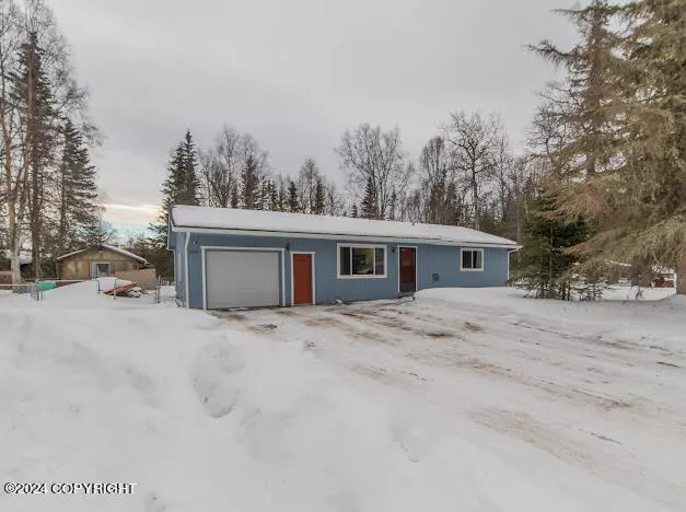 690 Sycamore CIR, Kenai, AK 99611