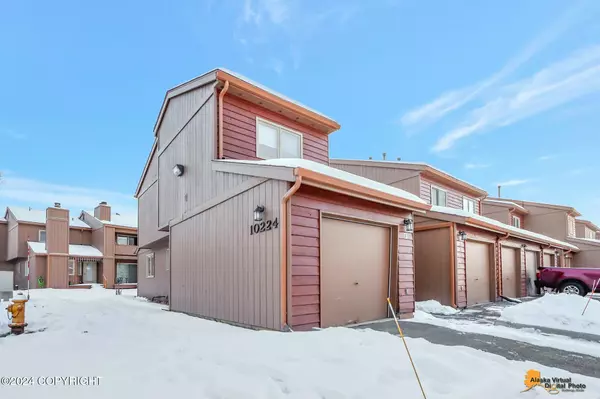 Anchorage, AK 99507,10224 Jamestown DR #4A