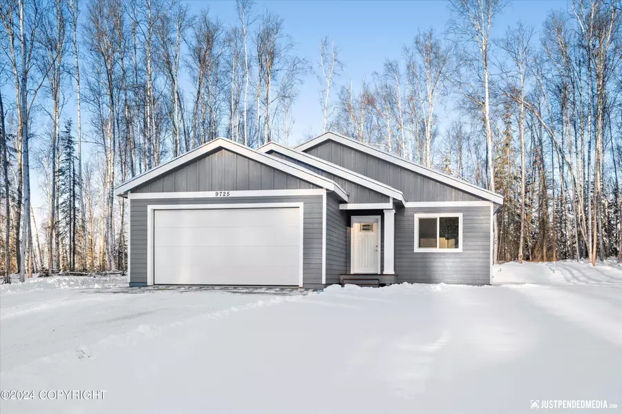 9725 W Jennings DR, Wasilla, AK 99623