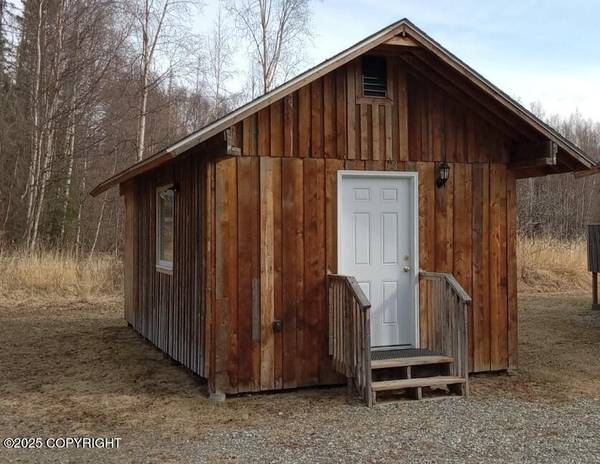 5591 W Limberlost AVE, Wasilla, AK 99623