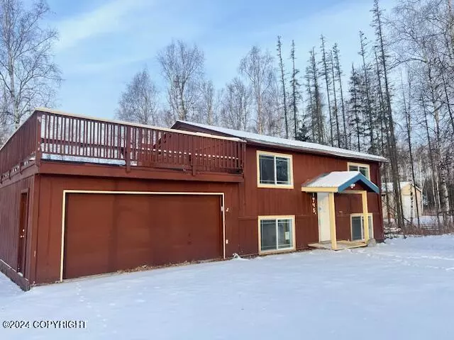 1745 W Riffle ST, Wasilla, AK 99654