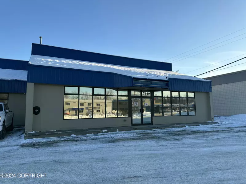 7449 Old Seward HWY, Anchorage, AK 99518