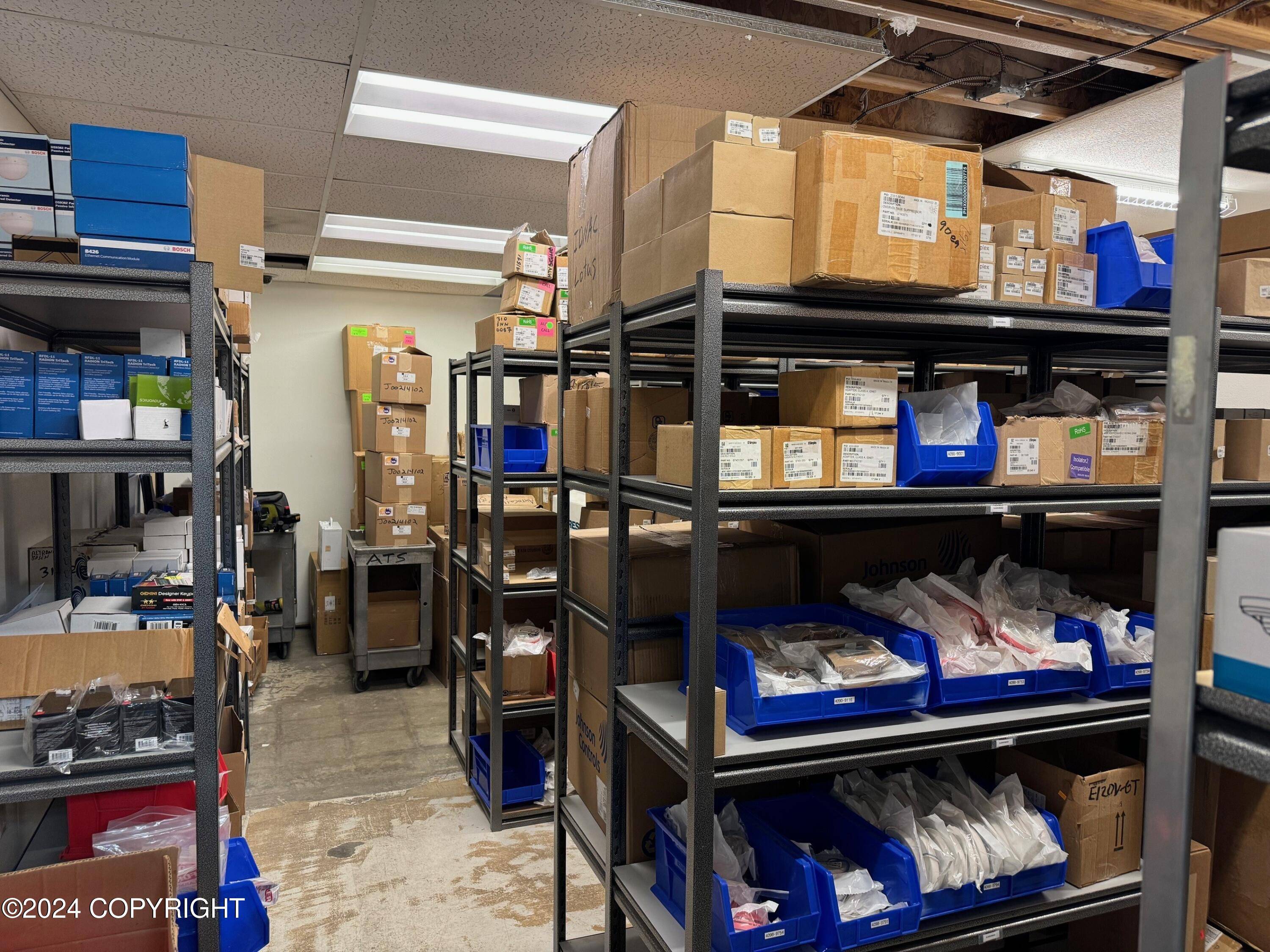 Anchorage, AK 99503,212 E 51st AVE