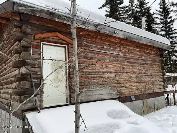 Delta Junction, AK 99737,5 Deborah ST