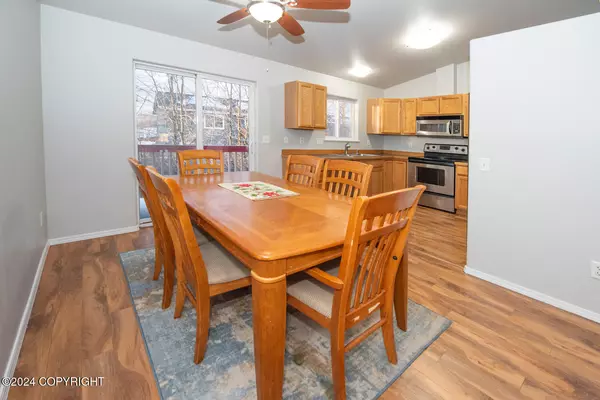 Anchorage, AK 99515,9500 Beitinger DR