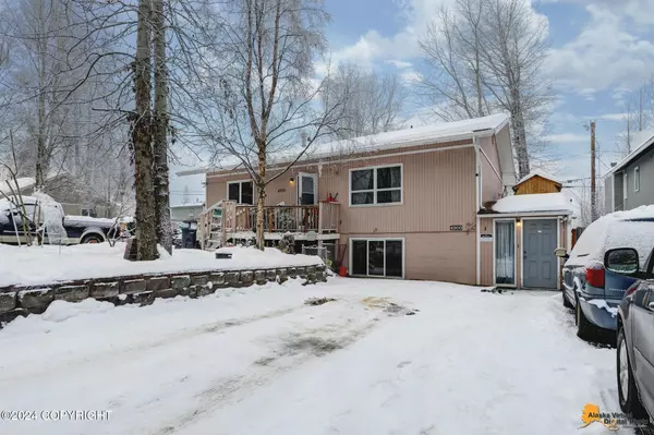 4200 Cope ST, Anchorage, AK 99503