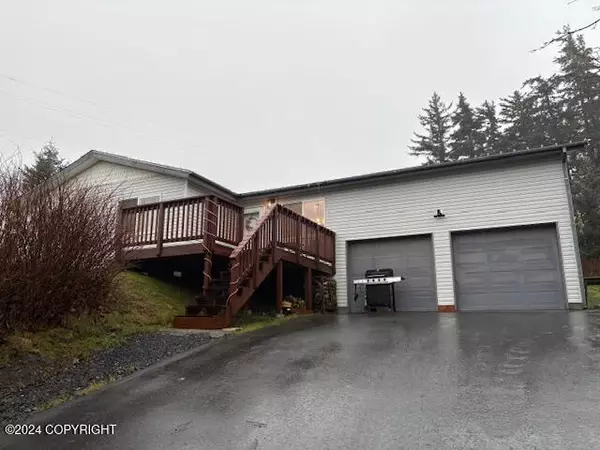 3451 Sean CIR,  Kodiak,  AK 99615