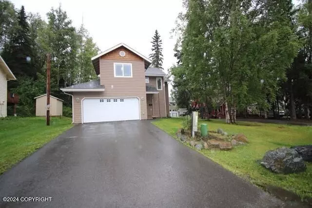 17306 N Juanita LOOP, Eagle River, AK 99577