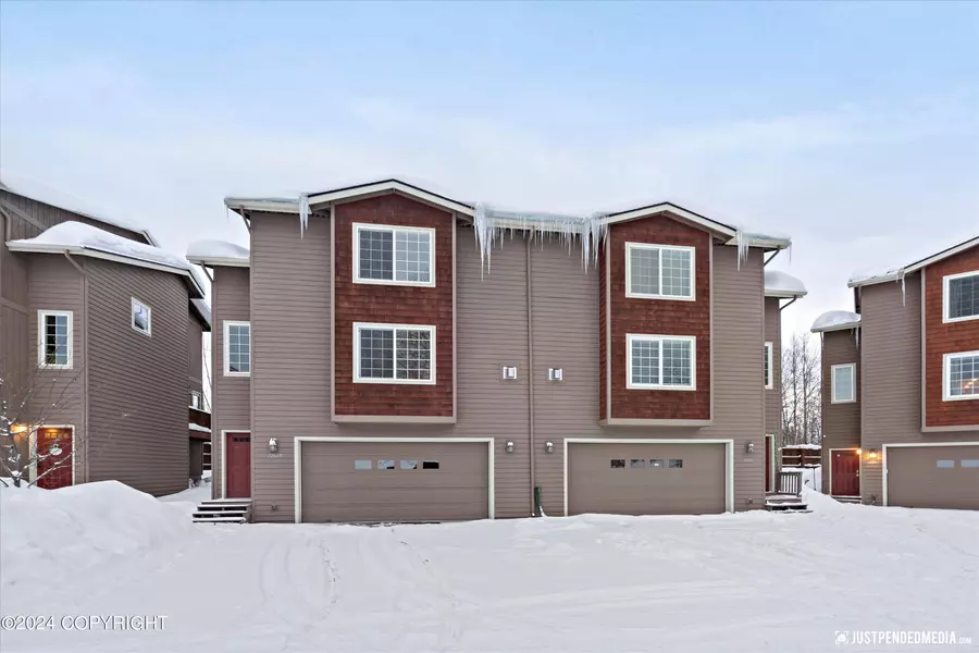 12671 Bona Kim LOOP #10, Anchorage, AK 99515