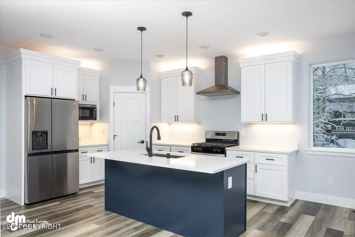 Wasilla, AK 99654,1441 W Lake Lucille DR