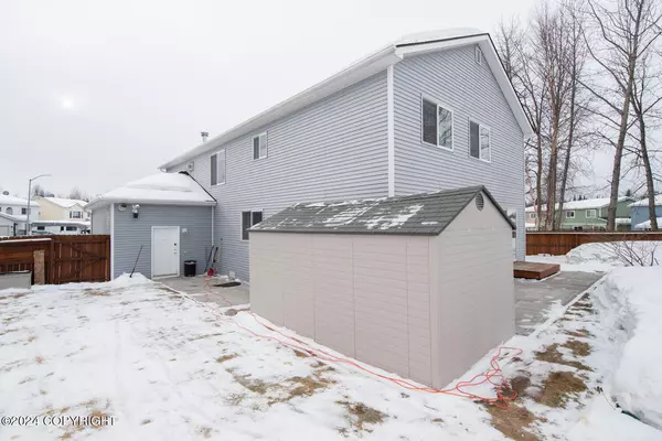 Anchorage, AK 99507,7412 Timberwolf CIR