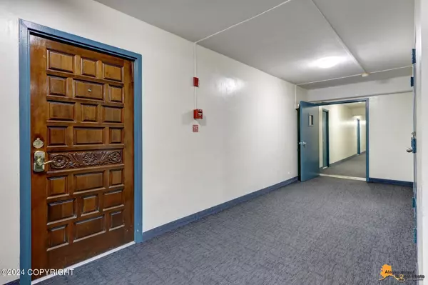 Whittier, AK 99693,100 Kenai ST #510