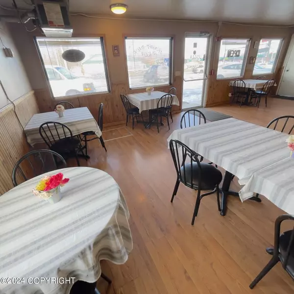 Anchorage, AK 99518,832 W International Airport RD