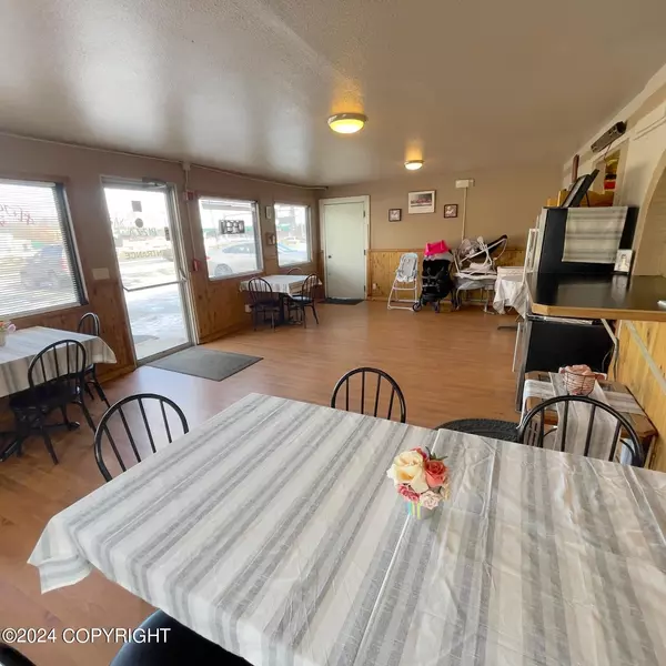 Anchorage, AK 99518,832 W International Airport RD
