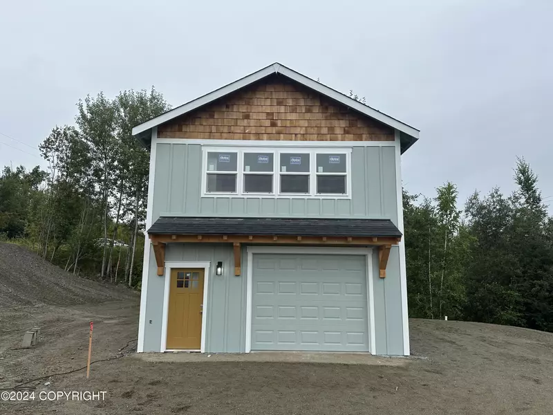 6831 W Leopold LOOP, Wasilla, AK 99623