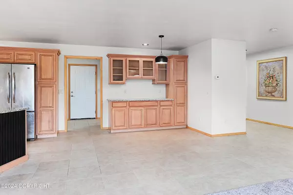 53175 Thunder RD Nikiski/north Kenai, AK 99611