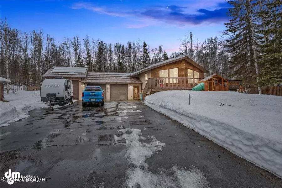 22545 Lampert CIR, Chugiak, AK 99567