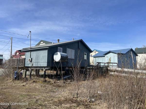 114 Atsak ST, Bethel, AK 99559