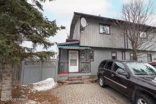 1121 Crow Berry CIR, Anchorage, AK 99515