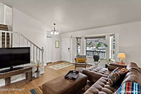 Anchorage, AK 99515,10551 Concord Hill CIR