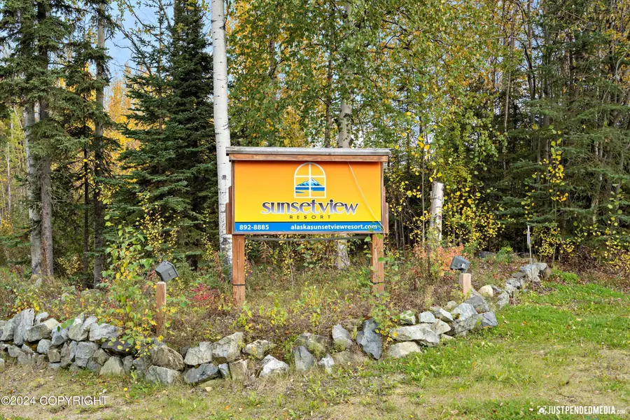 5322 S Big Lake RD, Big Lake, AK 99652