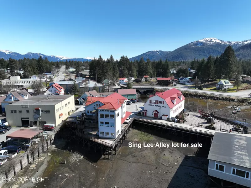 26 & 24 S Sing Lee Alley, Petersburg, AK 99833