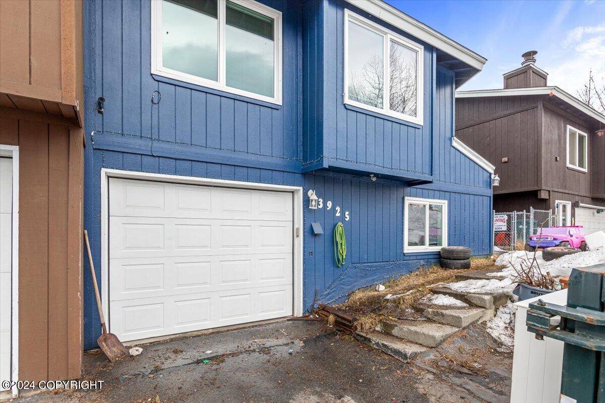 Anchorage, AK 99504,3925 Resurrection DR