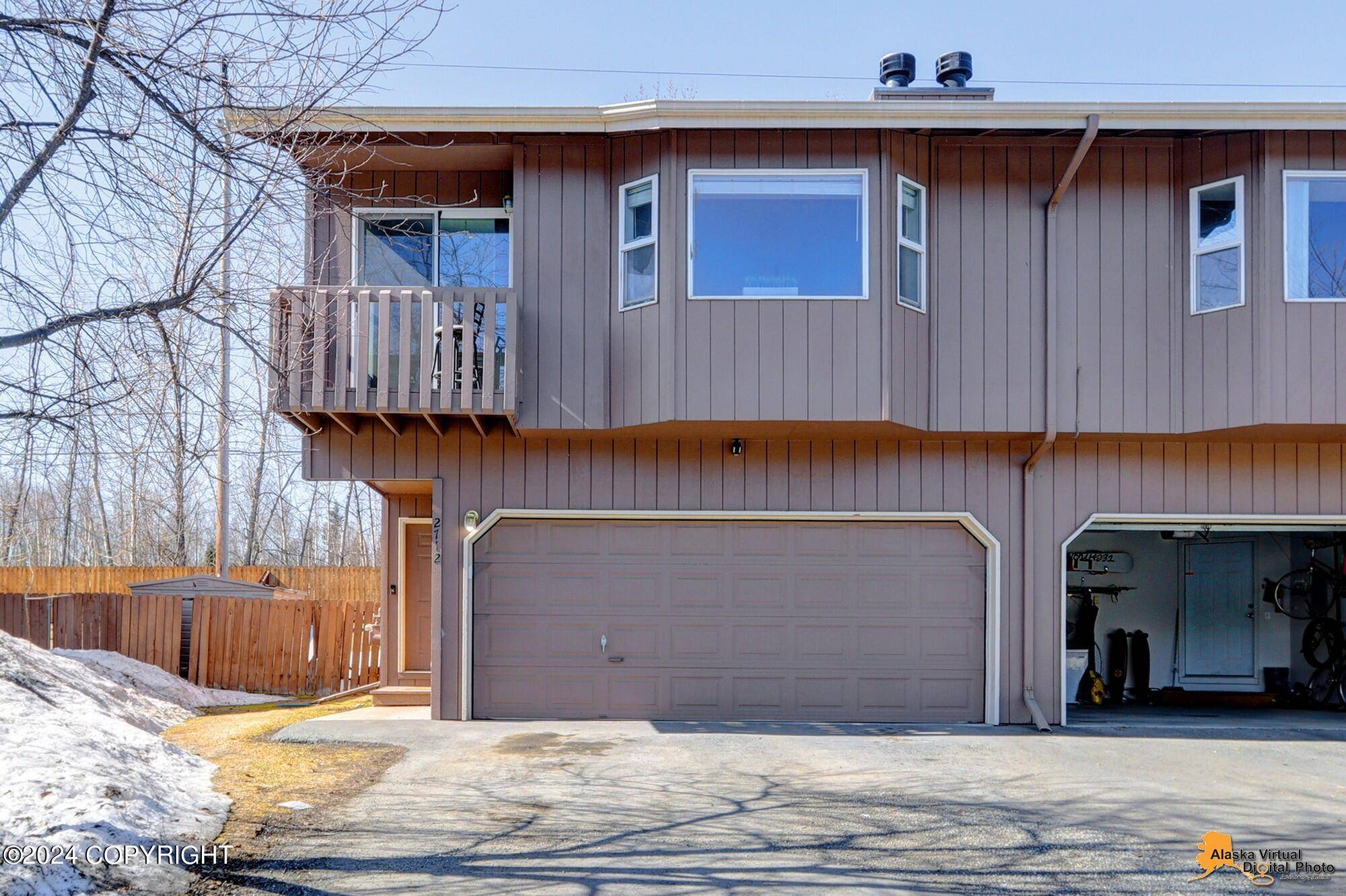 2712 Easthaven CIR #7B, Anchorage, AK 99508
