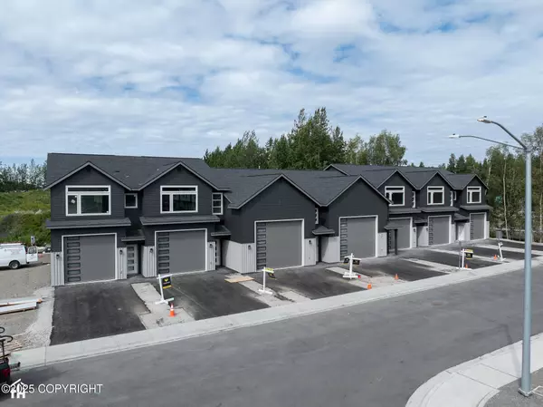 122 Venture PL 17, Anchorage, AK 99504