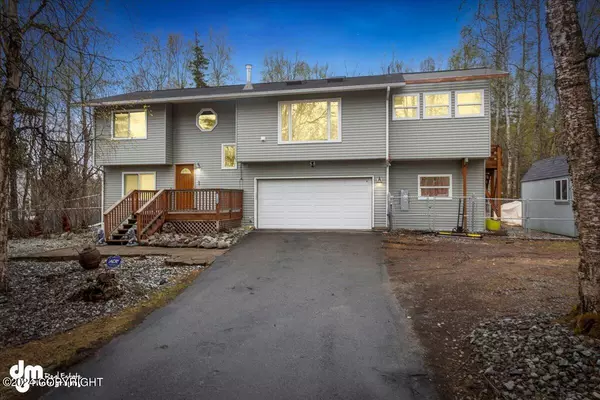 Chugiak, AK 99567,22369 Shadowy Spruce DR