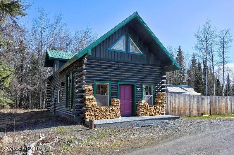 38514 Moose River DR, Sterling, AK 99672